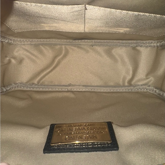 NWT  by Mario Valentino Mia Rock Black Bag. - Picture 7 of 7